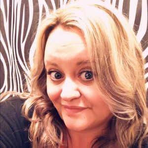 Meet your Posher, Meredith